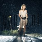 21-01-2005 Antje Monteiro by order of Pulse Magazine, January 21, 2005.

[keywords]Posed, Full Length, Smiling, Rain[/keywords]